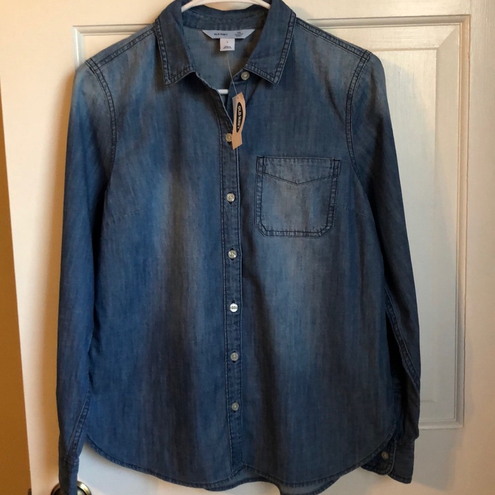 Classic Chambray Old Navy Button Down Shirt